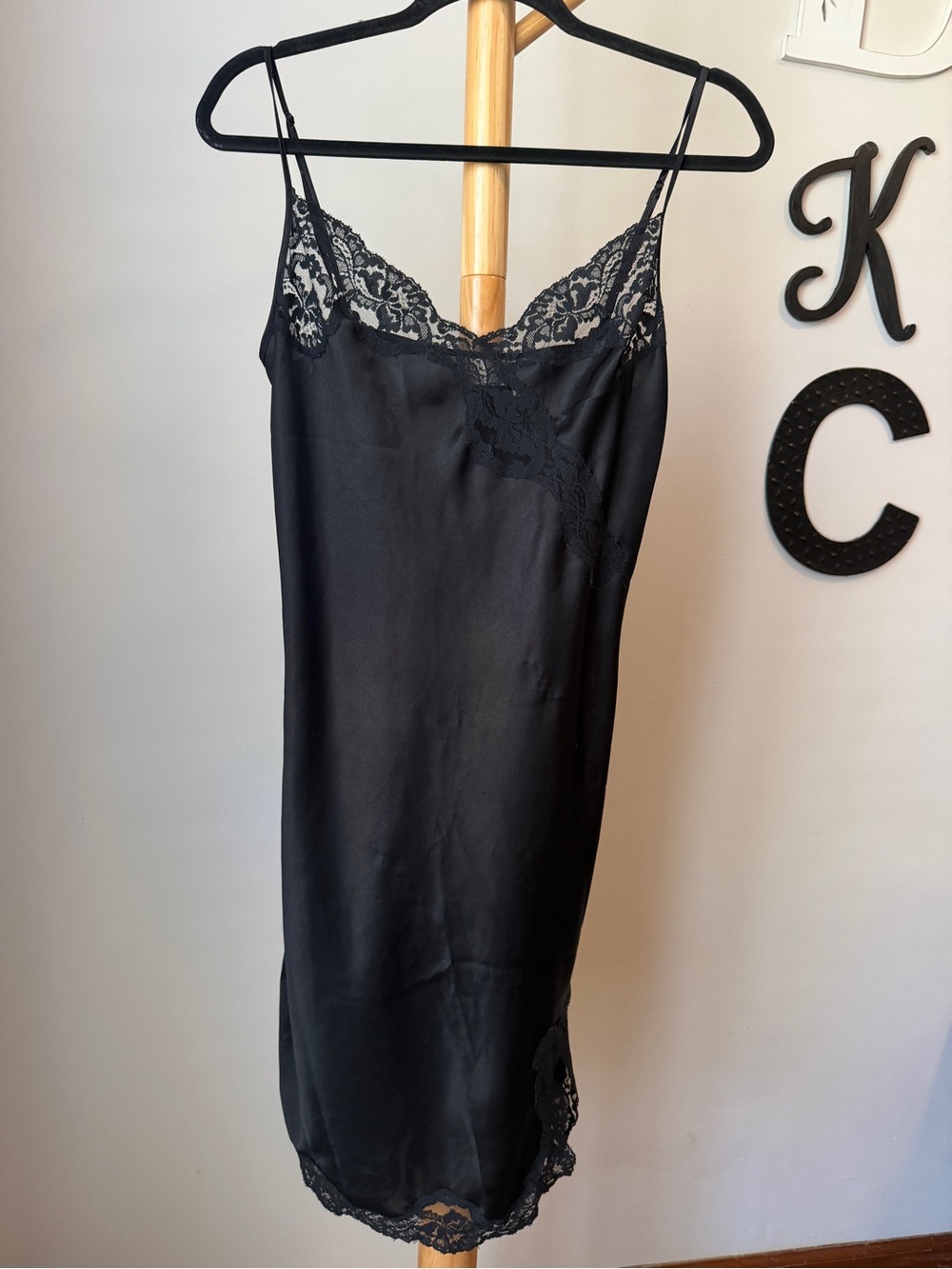 Victoria’s Secret Black Satin Gown Lace Trim Slip Adjustable Straps Size Medium
